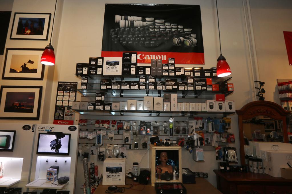 Despite Internet Competition Wyoming Camera Store Hits 10 Year Milestone Arts Theatre Trib Com