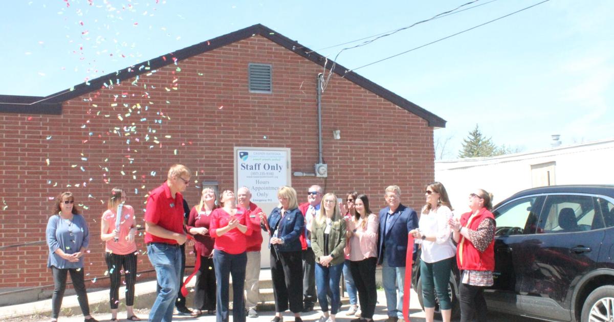 Groups celebrate opening of satellite health clinic in Mills