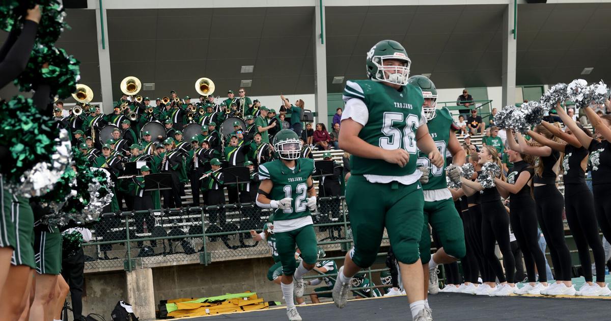 Play in the trenches should power Kelly Walsh football this season