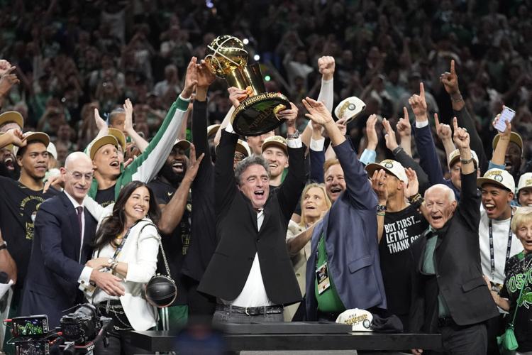 NBA schedule released. Among highlights CelticsKnicks🕠 Descubra as