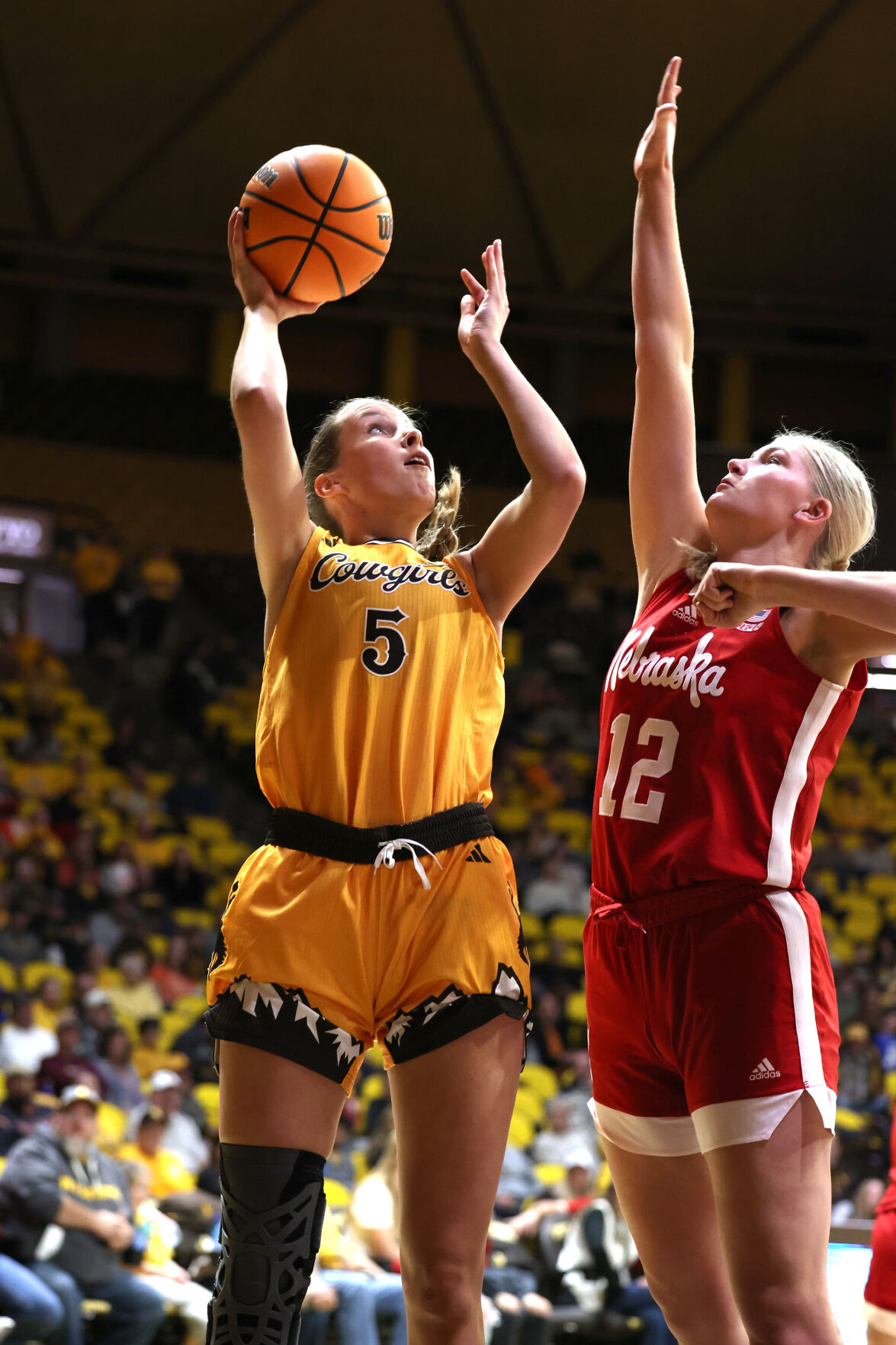 Wyoming Cowgirls Defeat San Diego State Aztecs 72-55