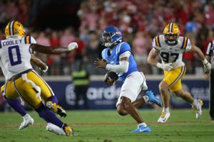 FOOTBALL-NCAA/
