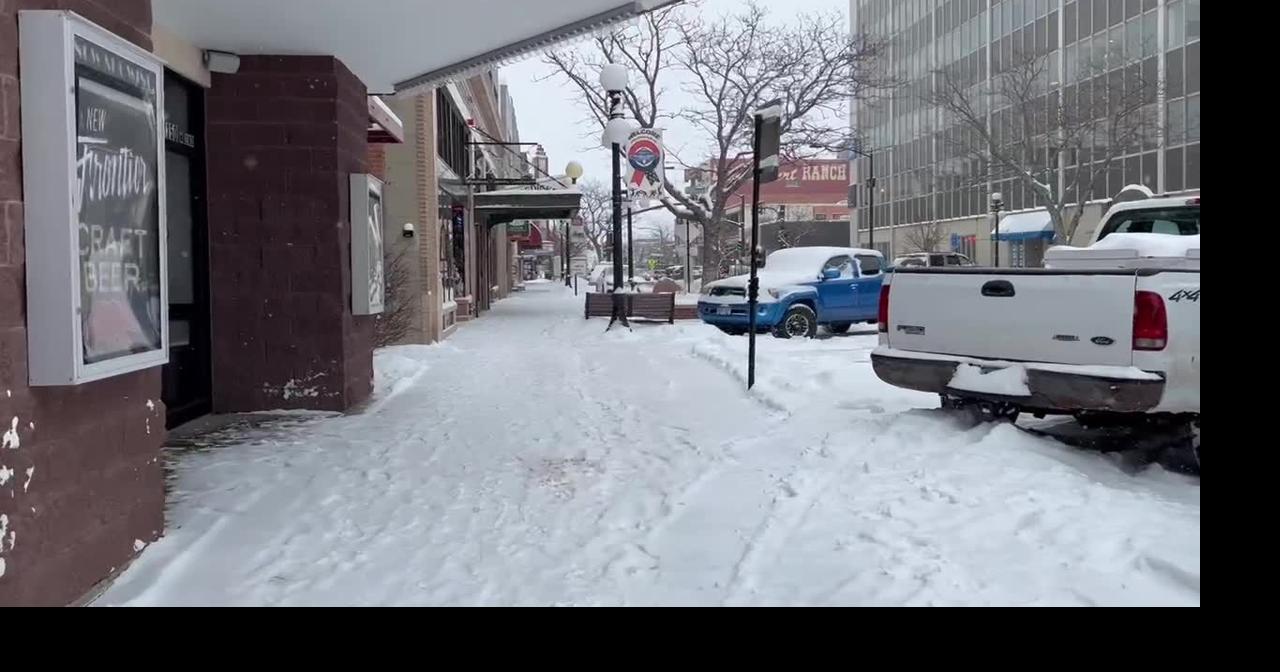 Storm covers downtown Casper with snow