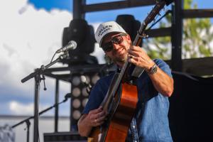 052826-nws-concertforhope-6.JPG