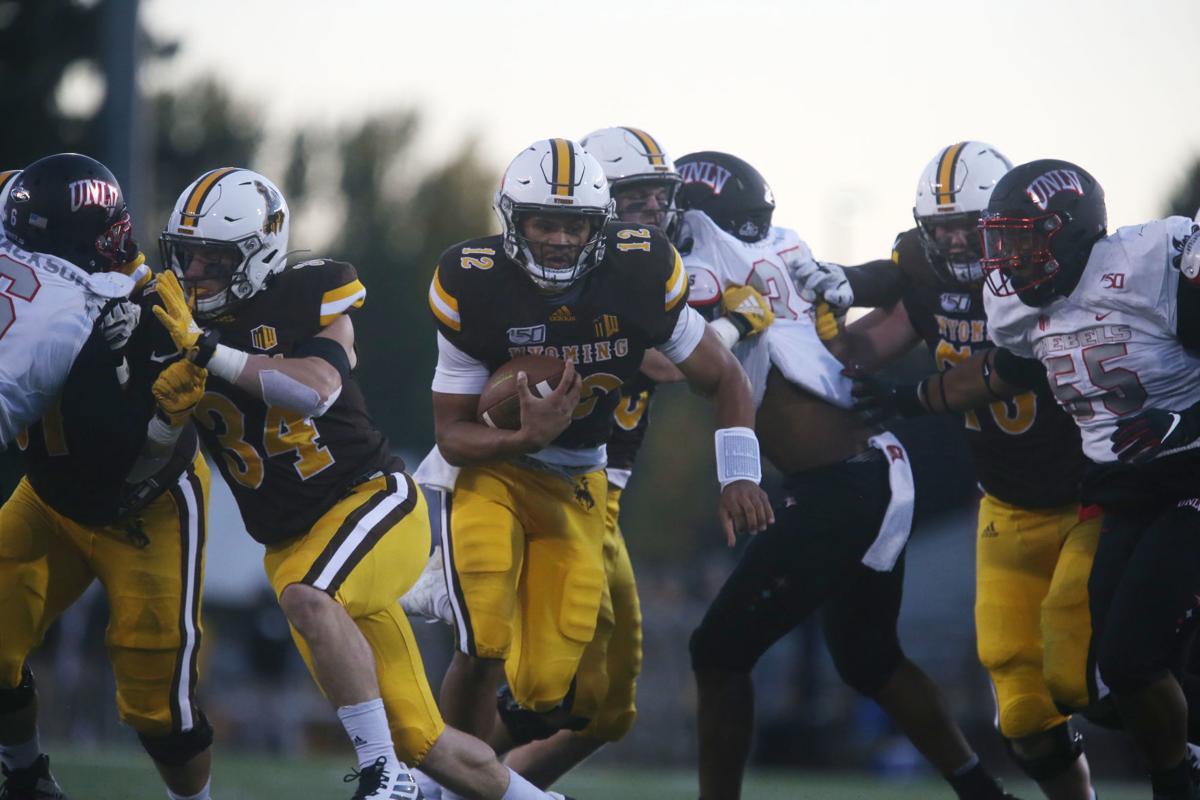 Another Second Quarter Barrage Sparks Wyoming S Rout Football