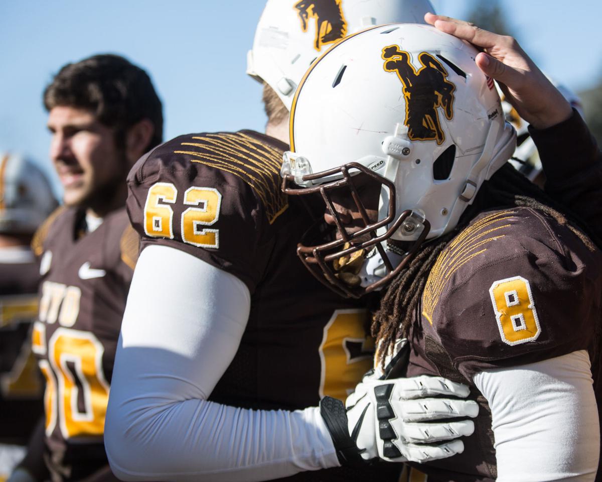 Top 10 Wyoming athletics storylines of 2015 Men's Basketball