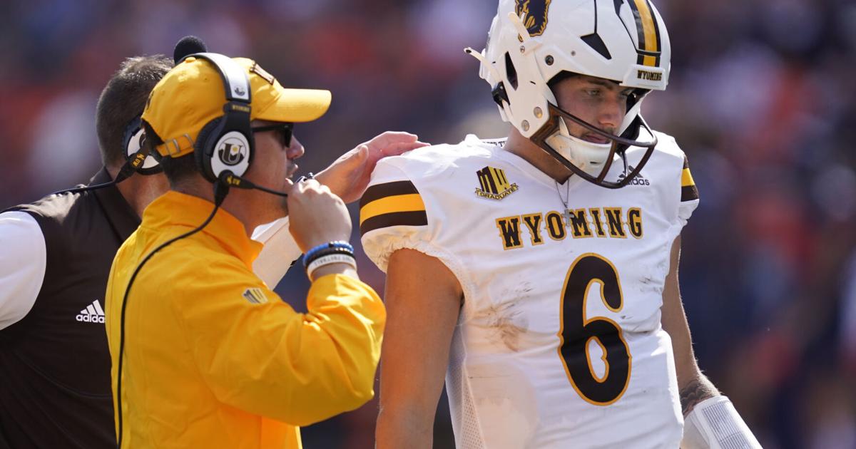 Wyoming Cowboys drubbed 33-16 by San Jose State Spartans