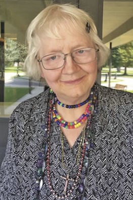 Kathy (Lau) Finn