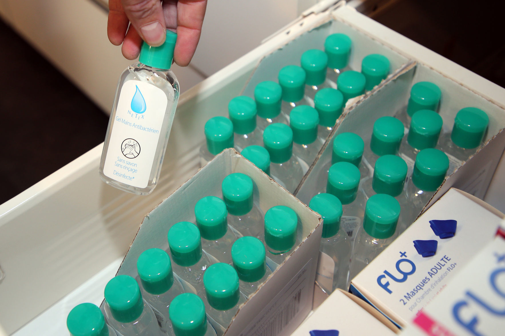 masques adultes contre le virus masques adultes contre le virus