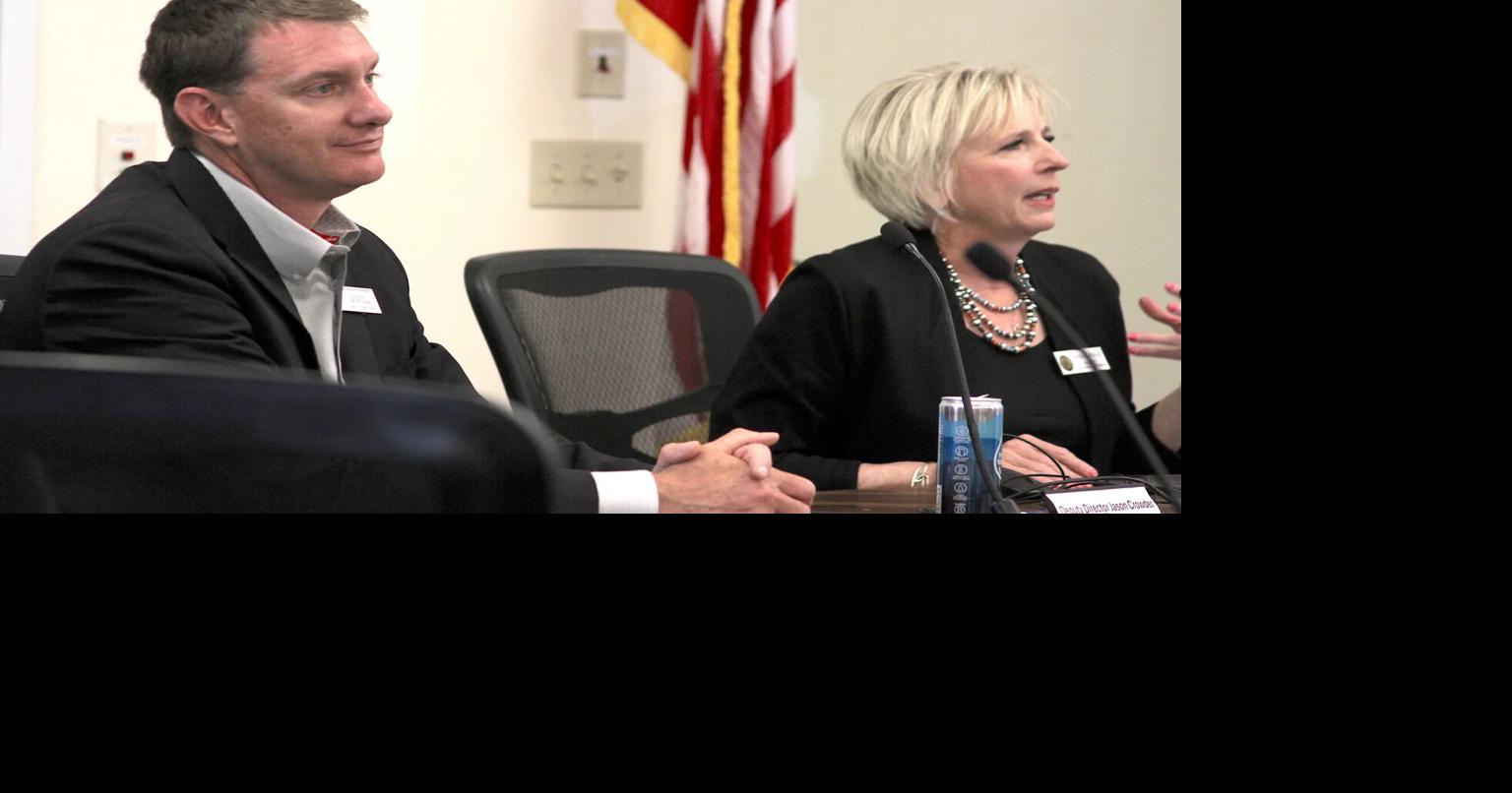 State lands director resigns