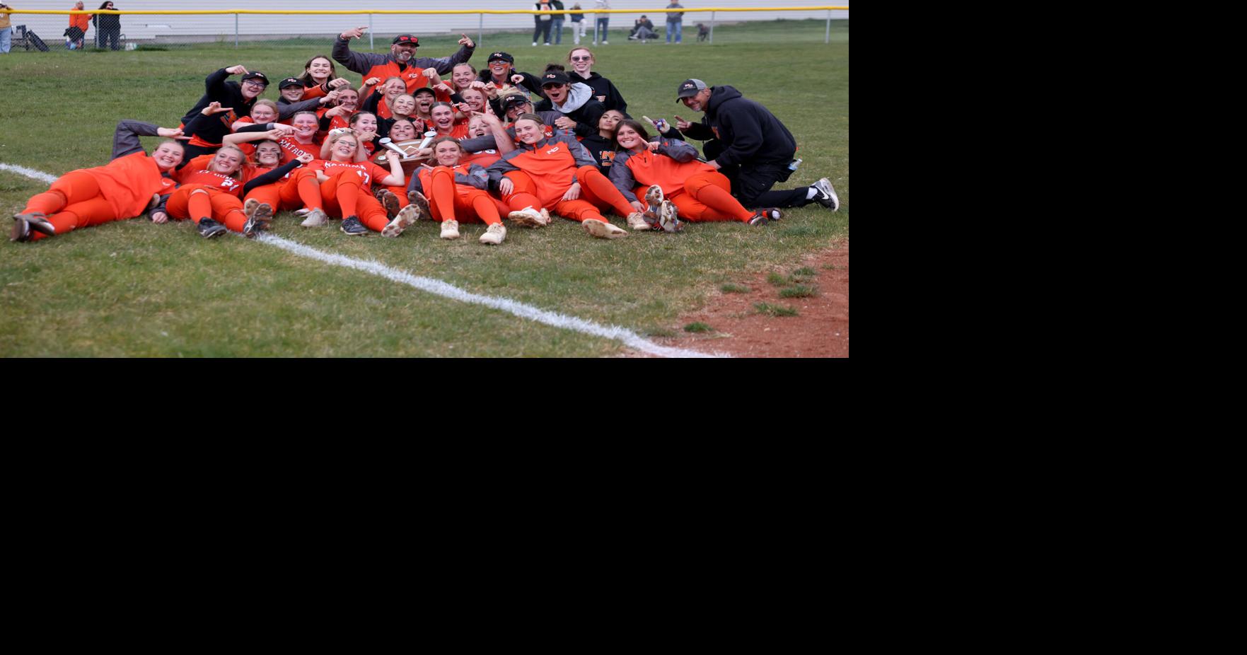 Natrona County softball sweeps doubleheader from Kelly Walsh