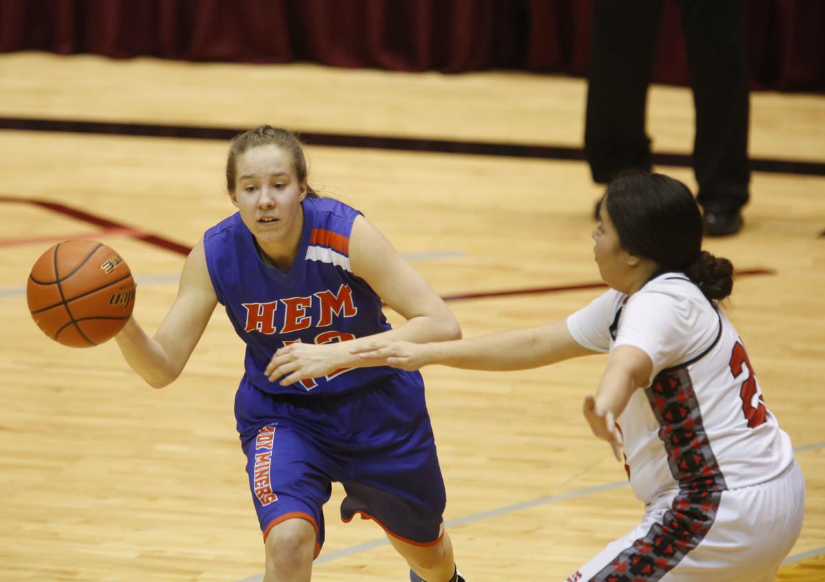 Senior Less Hanna Girls Rely On Mental Strength Of Junior Class