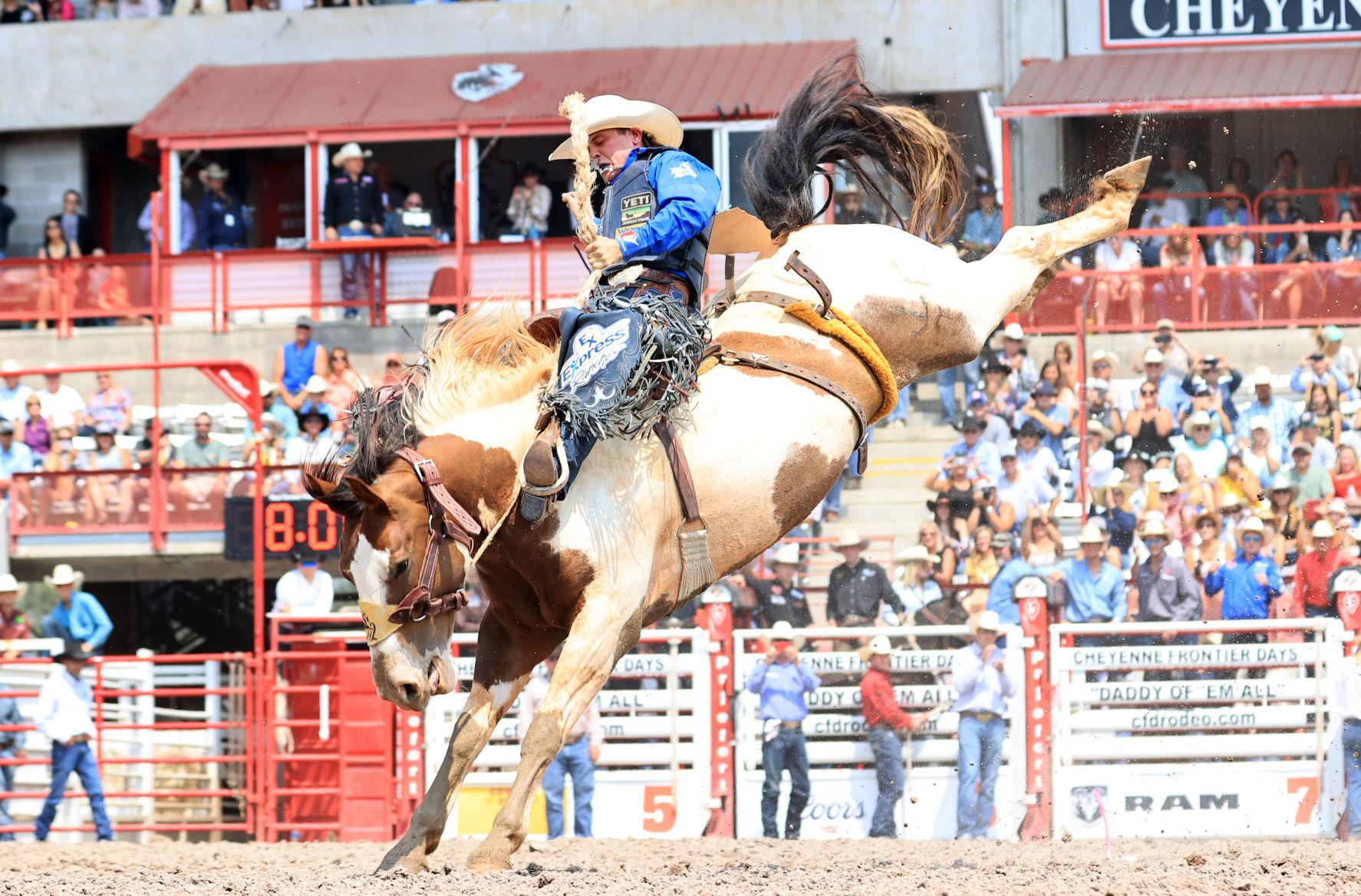 Stetson Wright wins saddle bronc, allaround titles Cheyenne Frontier Days