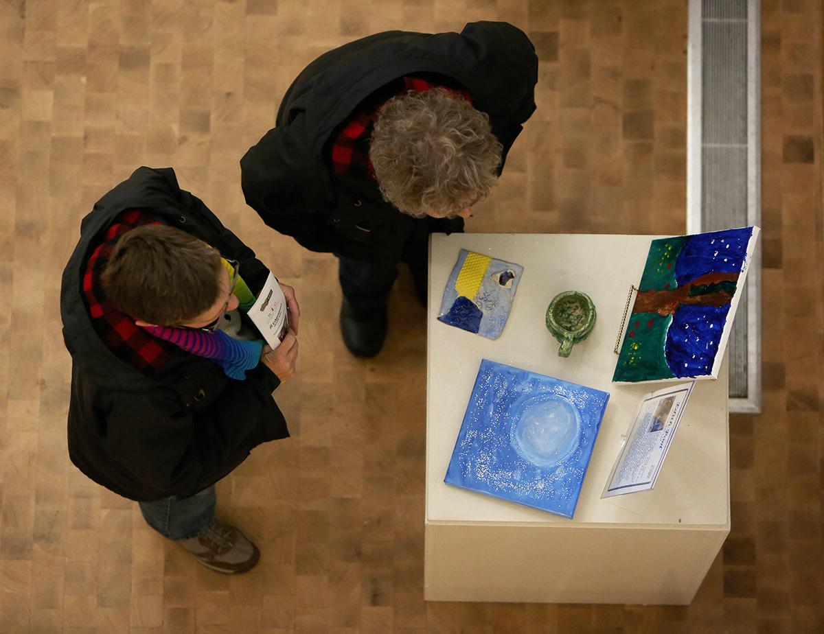 Art program helps connect dementia patients with caregivers Casper