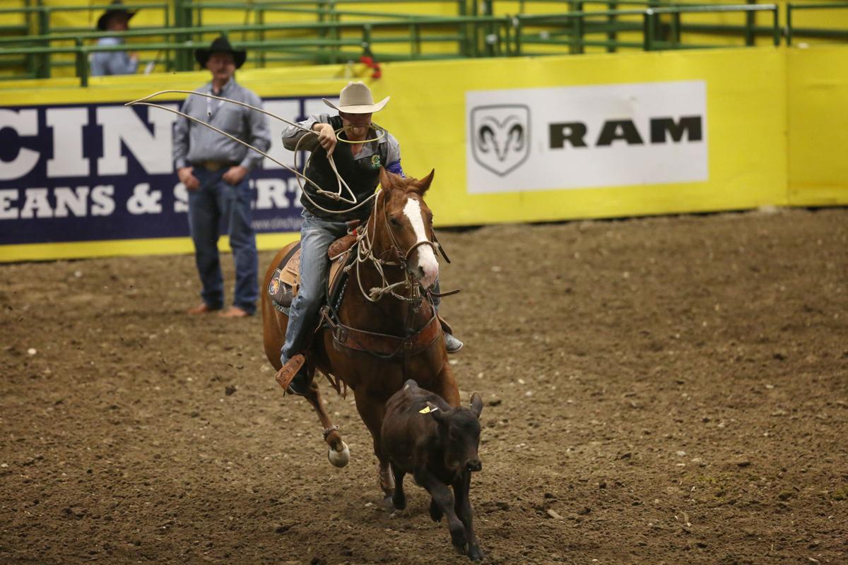 Ladd King Fastens His Way To The Top In Tie Down Roping Rodeo Trib Com