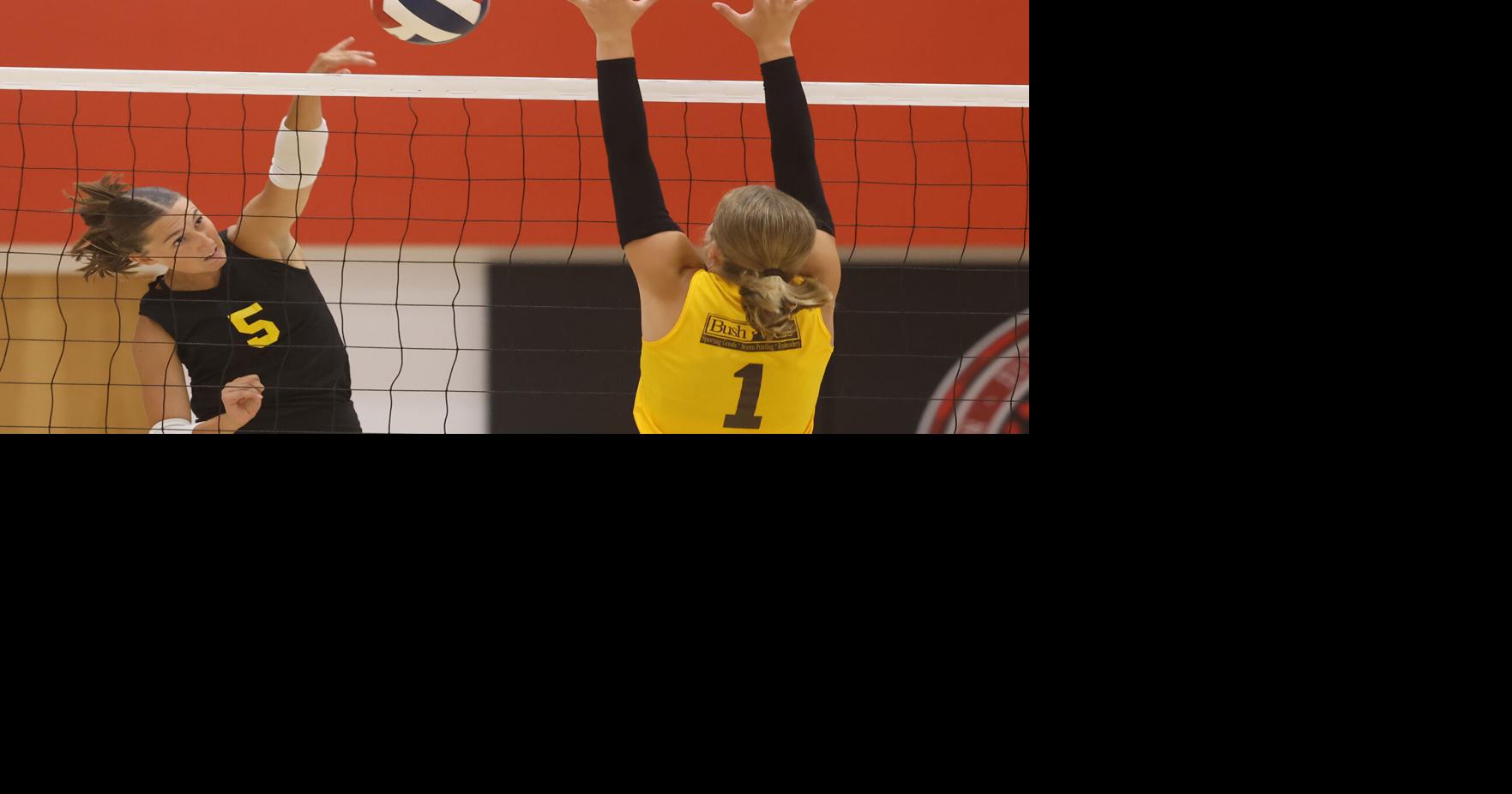 North volleyball overpowers South to open WCF all-star Saturday