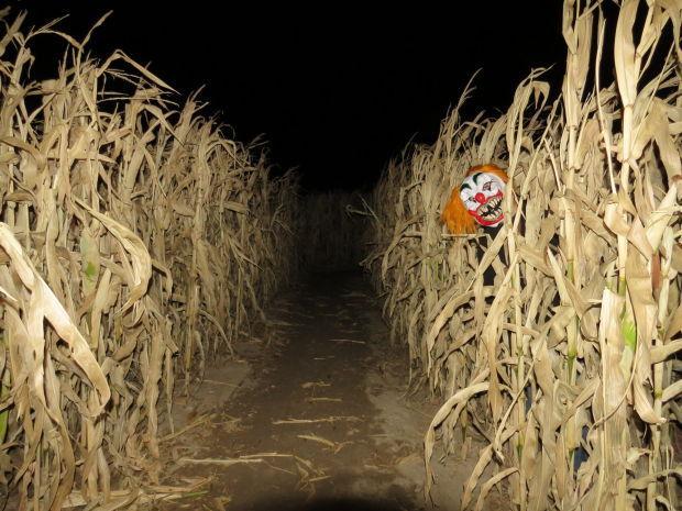 haunted houses and corn mazes in texas