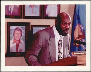 Newly hired Oklahoma State football coach Bob Simmons addresses the media at a news conference in Stillwater on Friday, Dec. 16, 1994.
