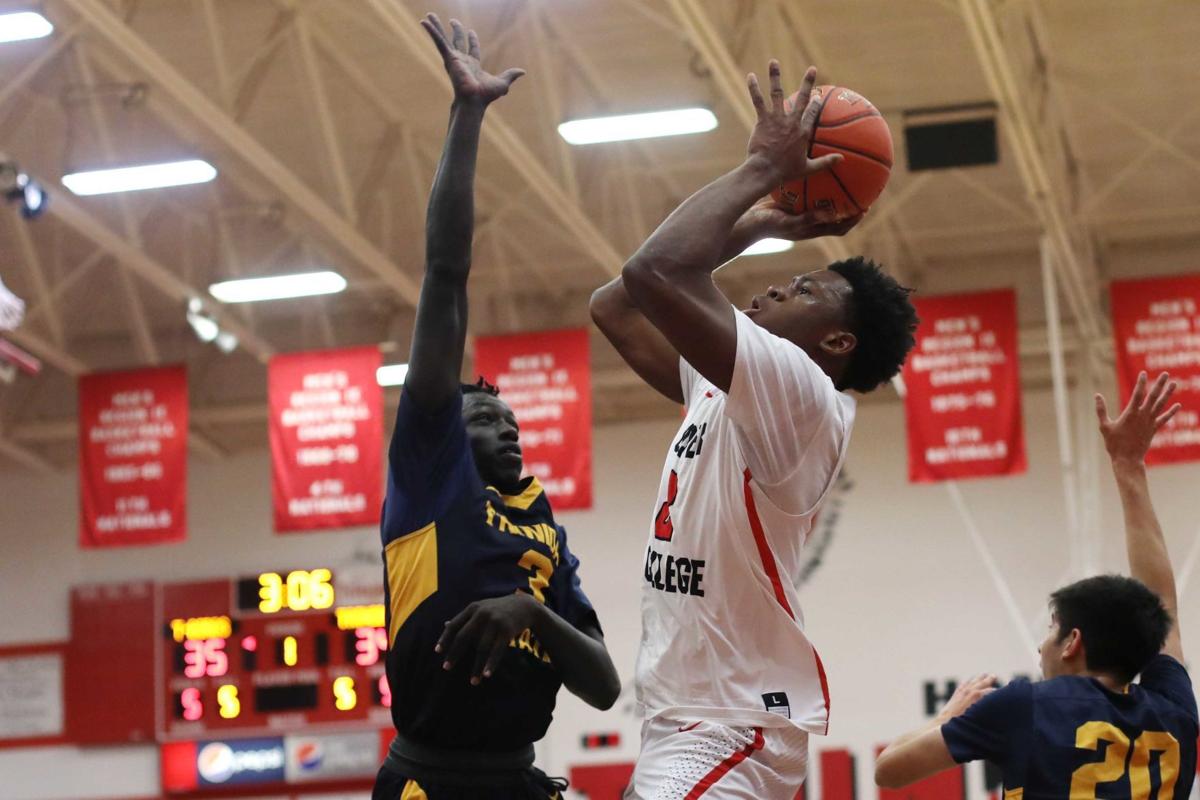 Casper College boys bb
