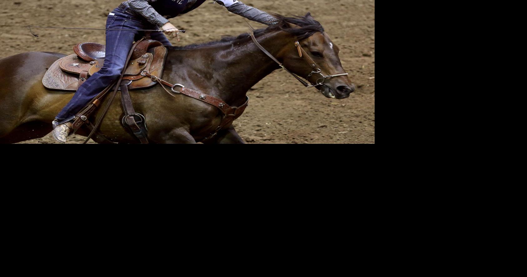 Timed events: Crossley, Brownie finally win barrel racing title