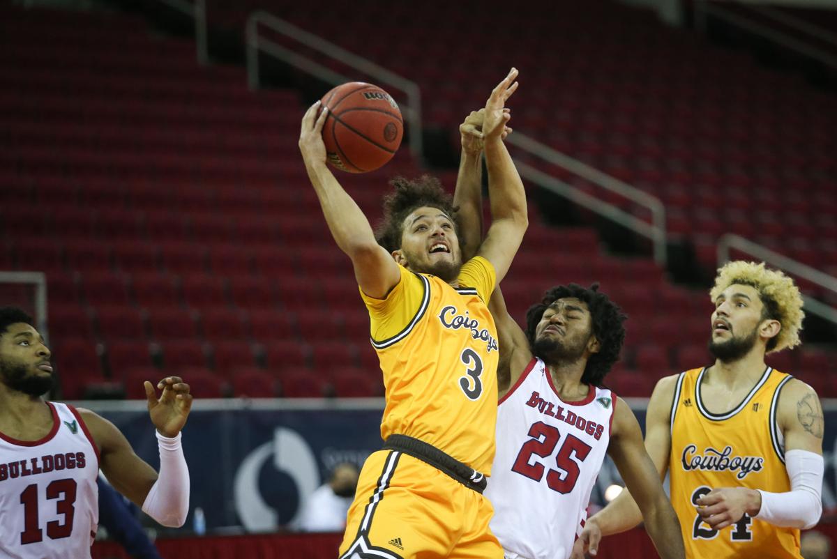 UW-Fresno State men's hoops