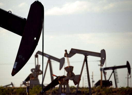 EPA moves to revoke rules on oil industry methane leaks