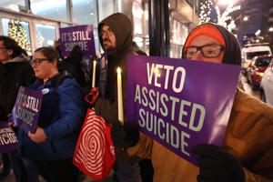 US-NEWS-ILL-ASSISTED-SUICIDE-FILEPIC-TB