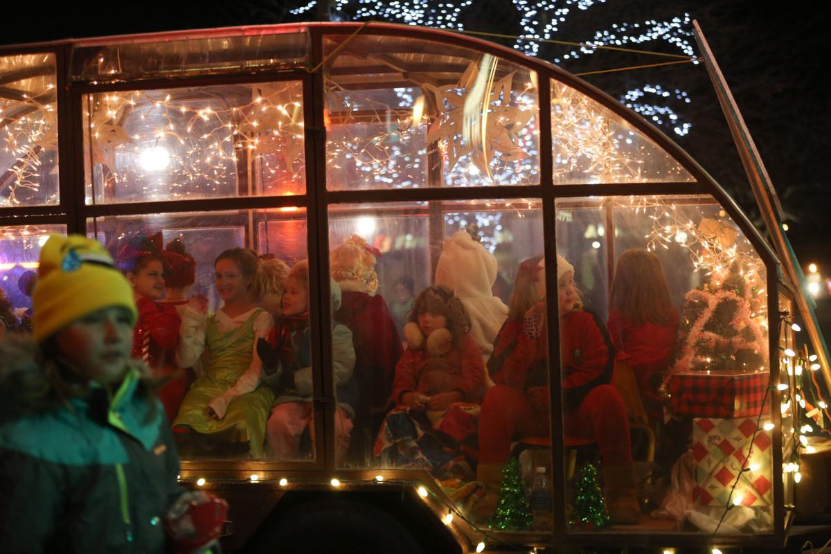 Photos Casper Christmas Parade 2017 Trib Com