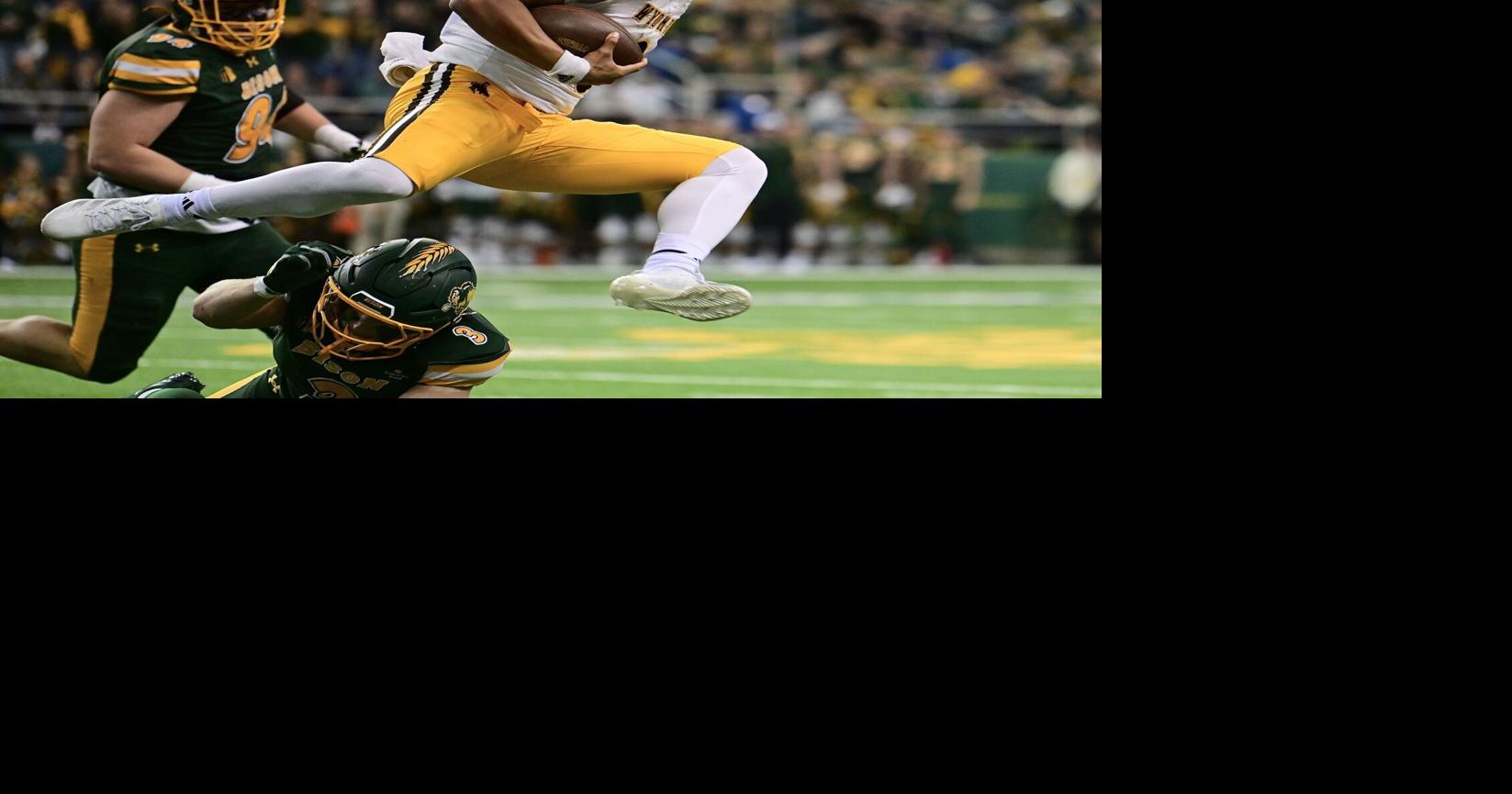 Cowboys routed in Fargo by North Dakota State