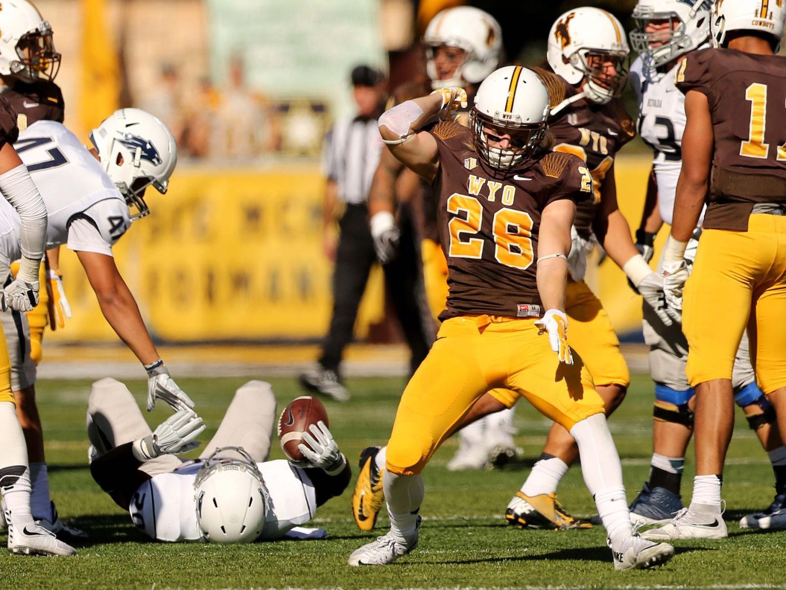 Wyoming Locker Room Buzzing After Victory Over Nevada Football Trib Com