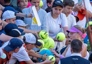 TENNIS/
