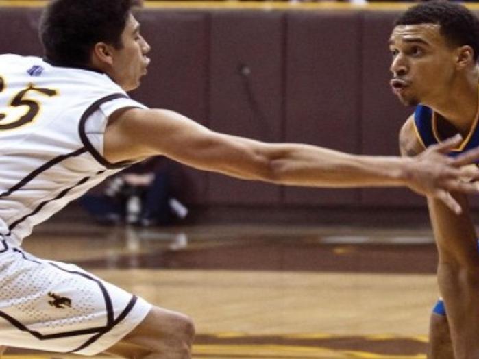 Happy At Uc Santa Barbara Former Gillette Star Brown Has No