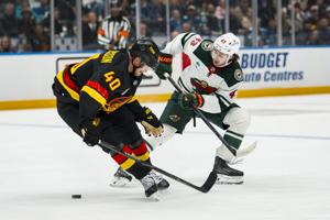 HOCKEY-NHL-VAN-MIN/