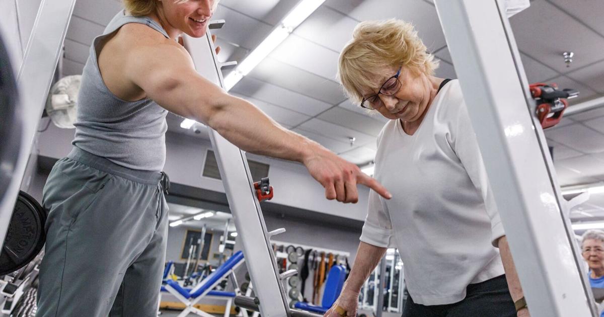 Seniors constructing energy, steadiness in health class | Wyoming Information