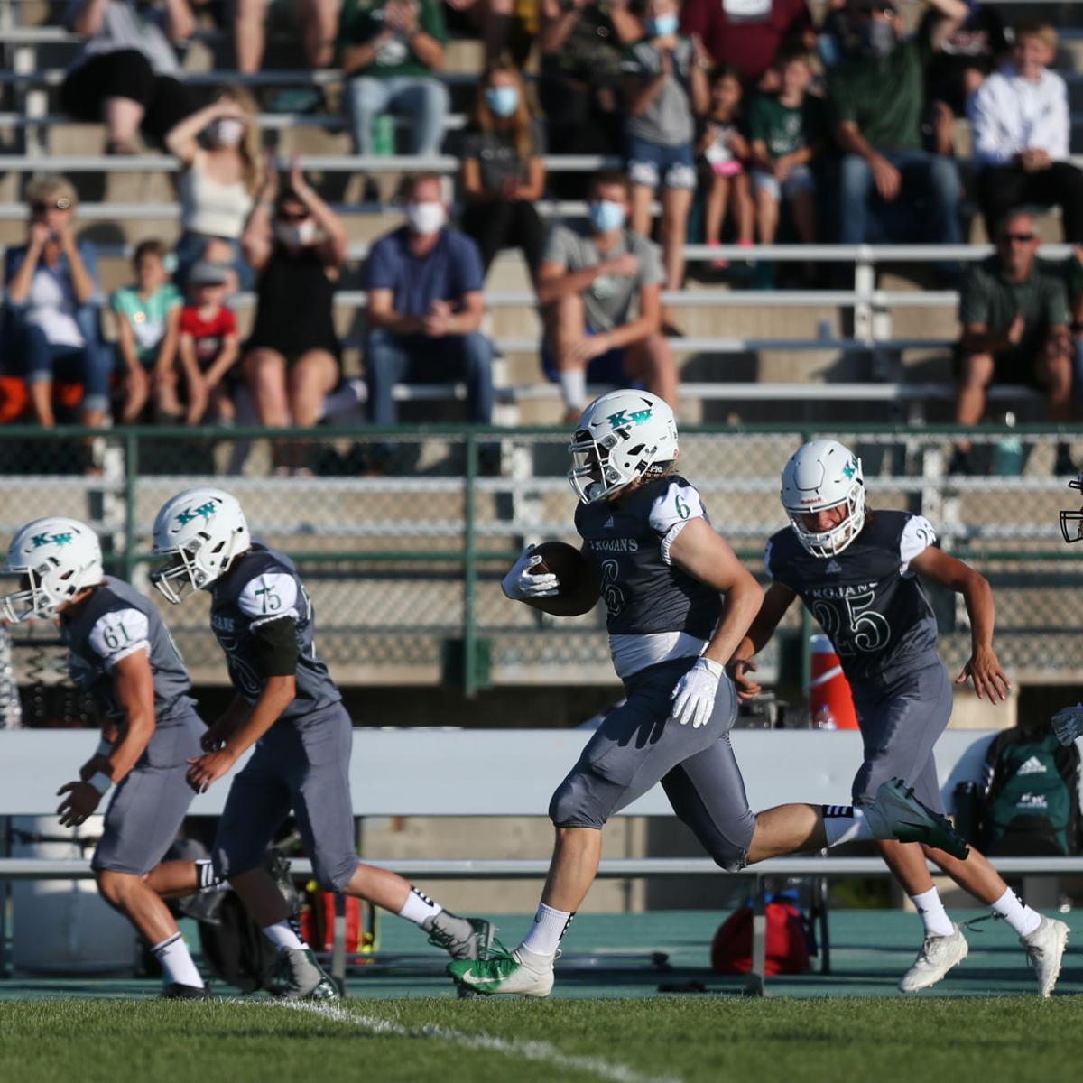 Kelly Walsh Overwhelms Cheyenne South With First Half Scoring Barrage Football Trib Com Kelly Walsh Overwhelms Cheyenne South With First Half Scoring Barrage Football Trib Com