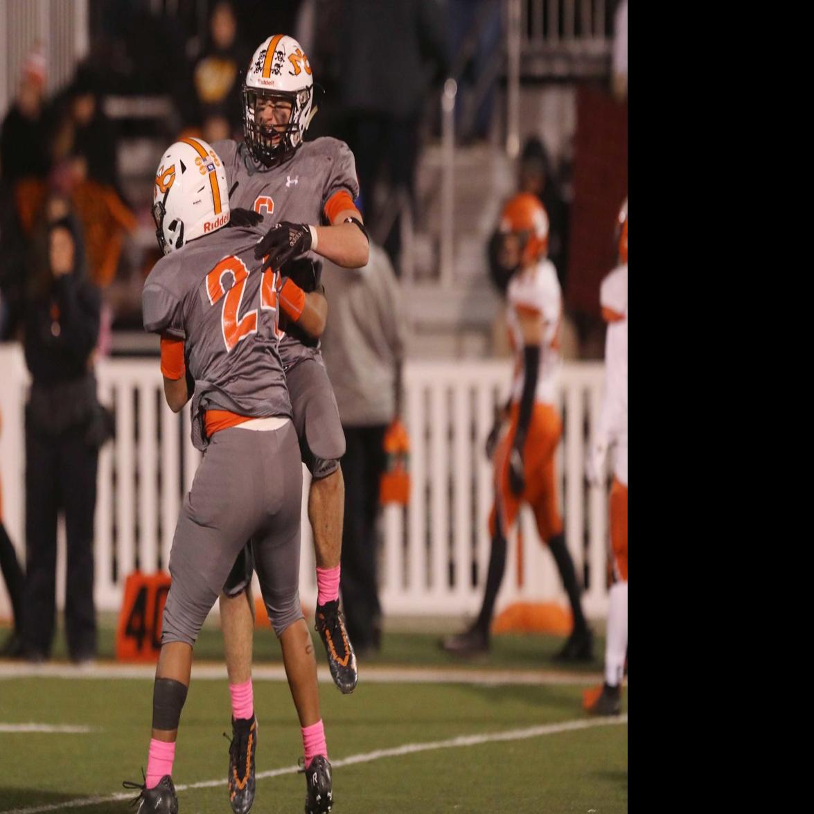Last Minute Touchdown Drive Shows Natrona County S Resolve Going