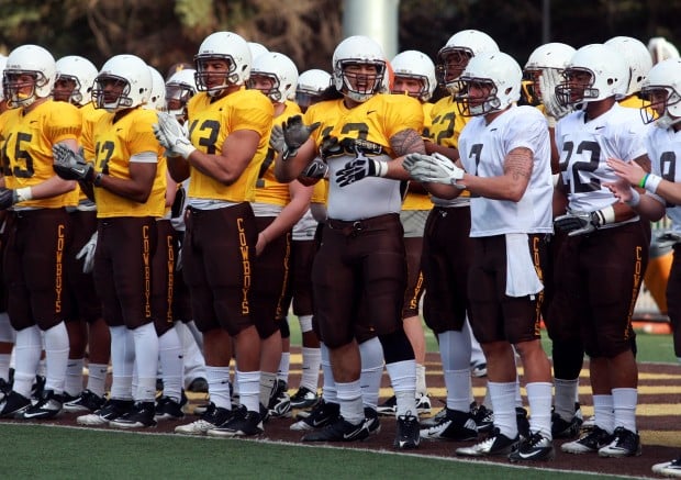 Cowboys in the Capital: Wyoming practices in front of fans