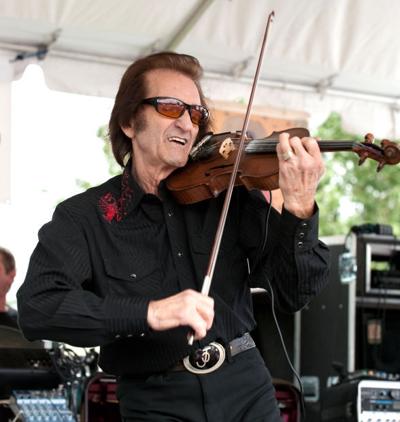 Cajun fiddler Doug Kershaw performs at The Beacon Club