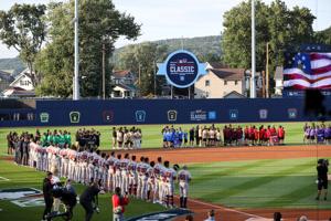 BASEBALL-MLB-MIL-ATL/