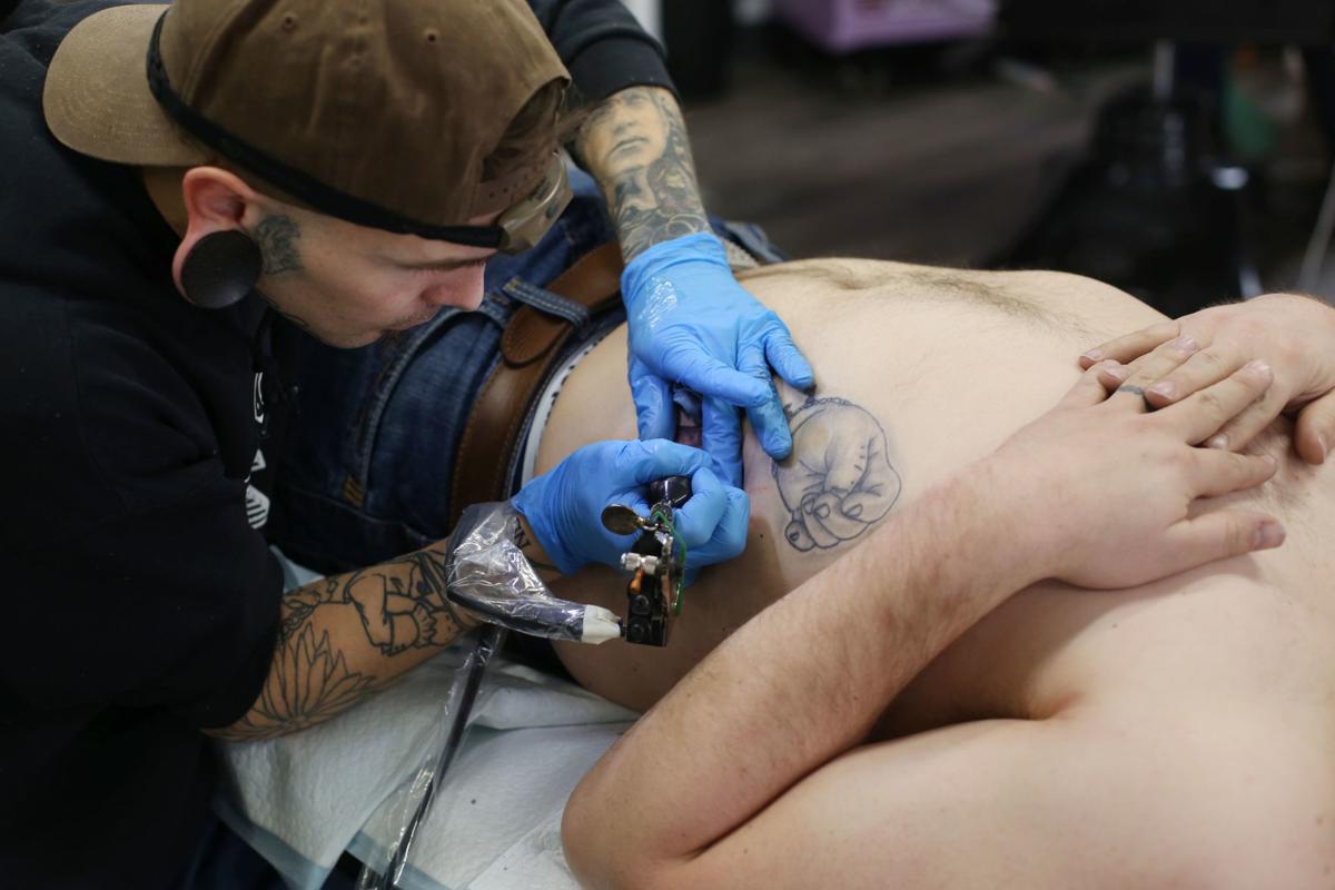 Artists Enjoy Busy Grand Opening At New Casper Tattoo Shop Casper Trib Com