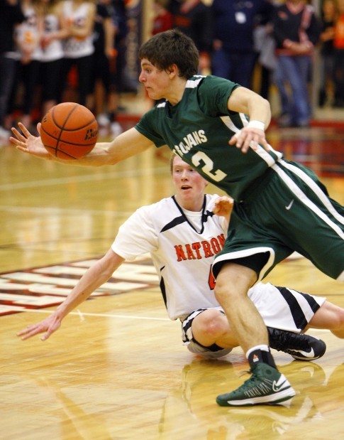 prep-boys-basketball-kelly-walsh-wins-first-peach-basket-since-2002-wyovarsity-trib