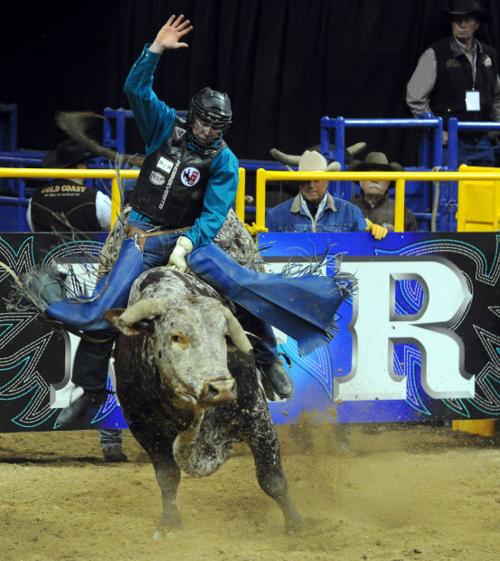 Las Vegas bets on future, keeps National Finals Rodeo through 2024