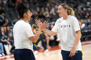BASKETBALL-WNBA-LV-DAL/