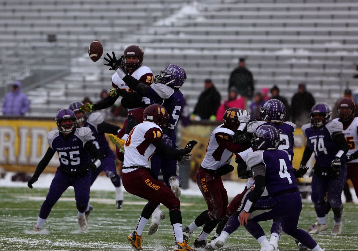 Gallery 2A Football State Championship Football