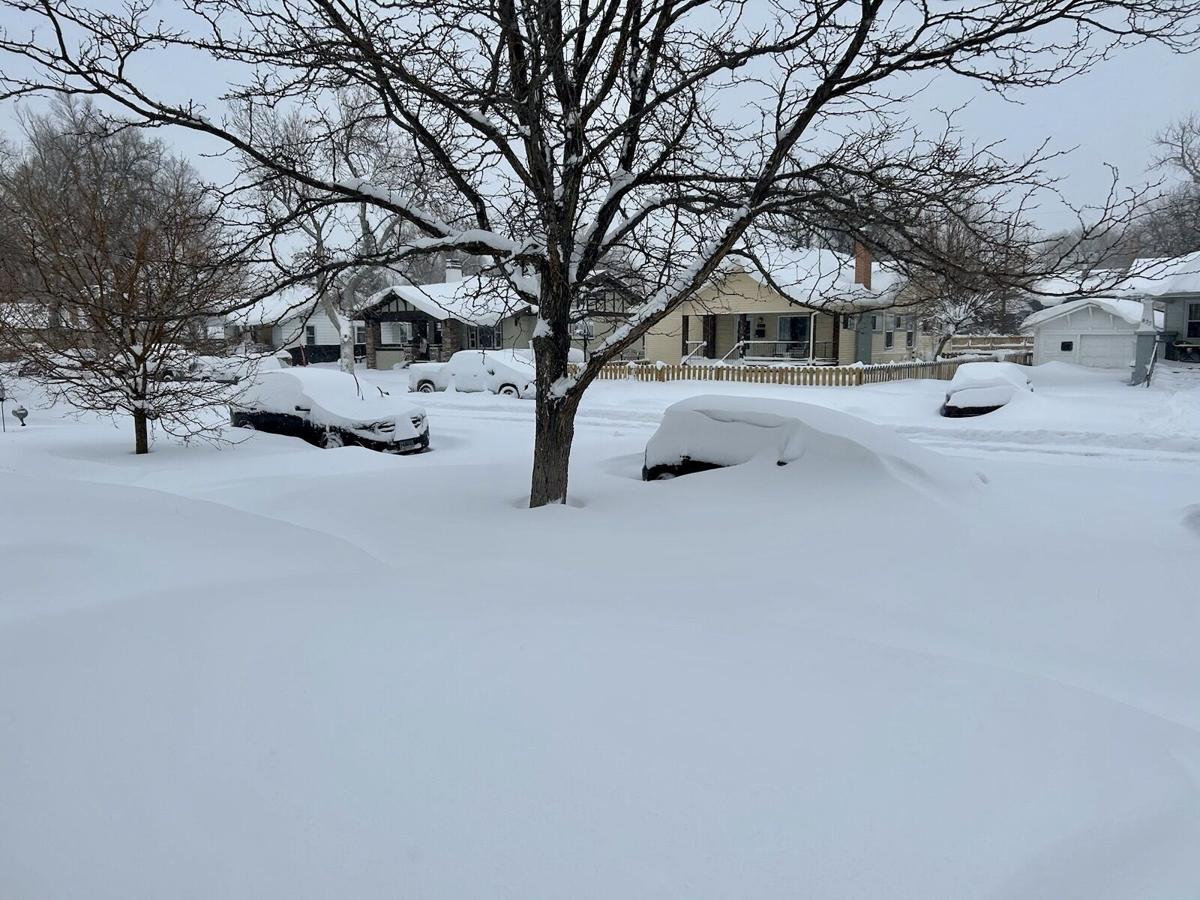 Record breaking blizzard: Storm drops whopping 26 7 inches over Casper
