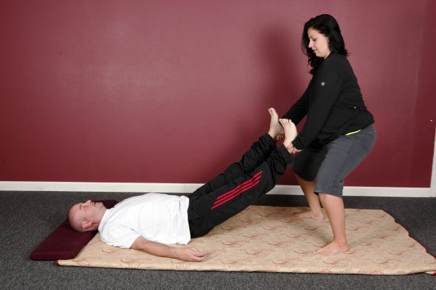 Thai Yoga 2. Leg Swings 