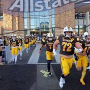 Wyoming football set to star in prime time seven times in 2025