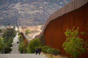 MIGRATION-USA/MEXICO-WALL
