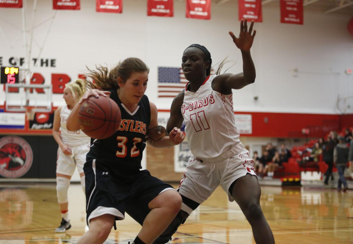 Casper College Women S Team Beat Central Wyoming To End Two Game