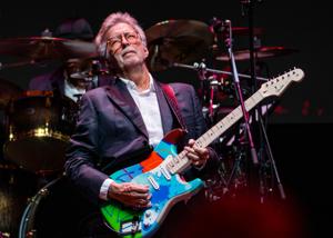 Between the Notes: Crossroads Night Two — How many ways can a guitar speak?